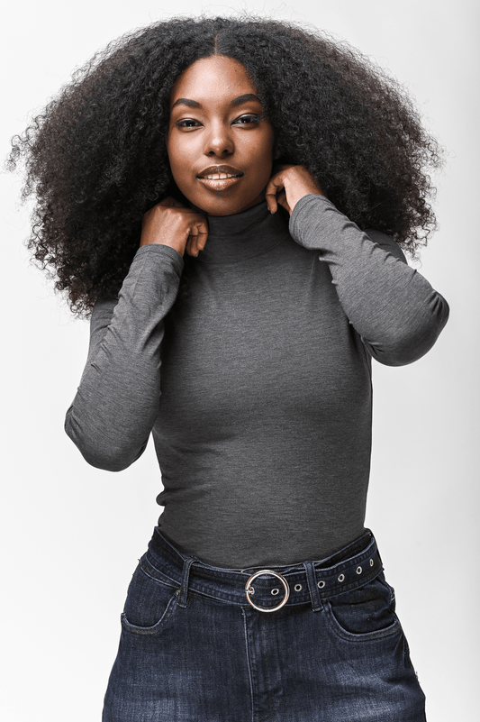 KENNETH COLE - טישירט גולף בצבע אפור - MASHBIR//365