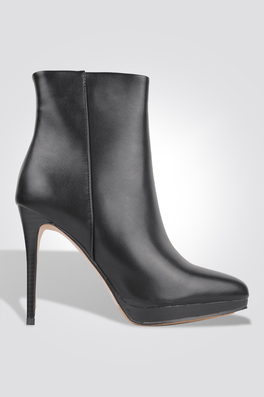 KENNETH COLE - מגפון לנשים בצבע שחור - MASHBIR//365
