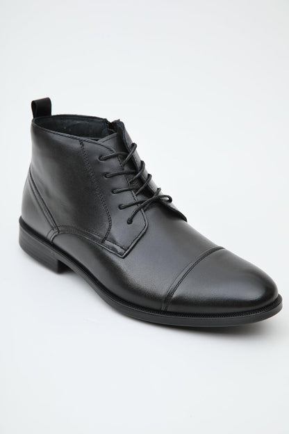 KENNETH COLE - מגפון מעור בצבע שחור - MASHBIR//365