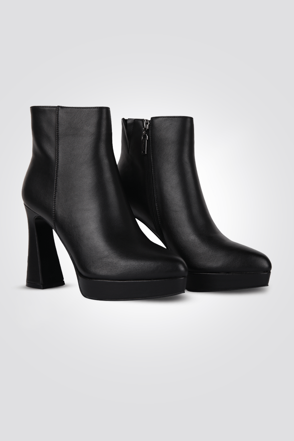 KENNETH COLE - מגפון נשים פלטפורמה - MASHBIR//365