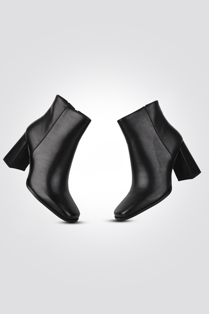 KENNETH COLE - מגפון נשים עקב מרובע - MASHBIR//365