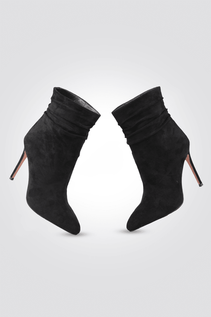 KENNETH COLE - מגפוני עקב לנשים בצבע שחור - MASHBIR//365