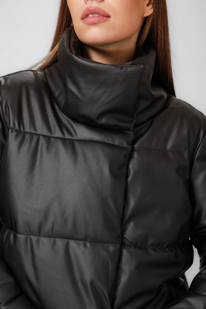 KENNETH COLE - מעיל פוך בצבע שחור - MASHBIR//365