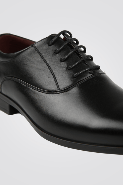 KENNETH COLE - נעל עור אלגנטית בצבע שחור - MASHBIR//365