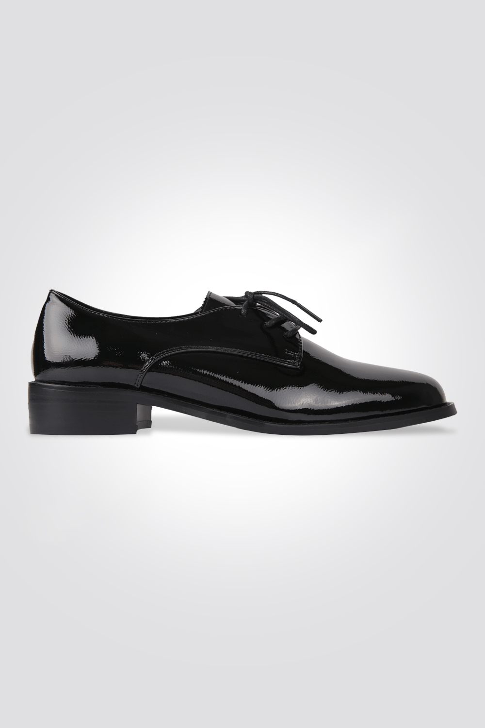 KENNETH COLE - נעלי אוקספורד לנשים בצבע שחור - MASHBIR//365