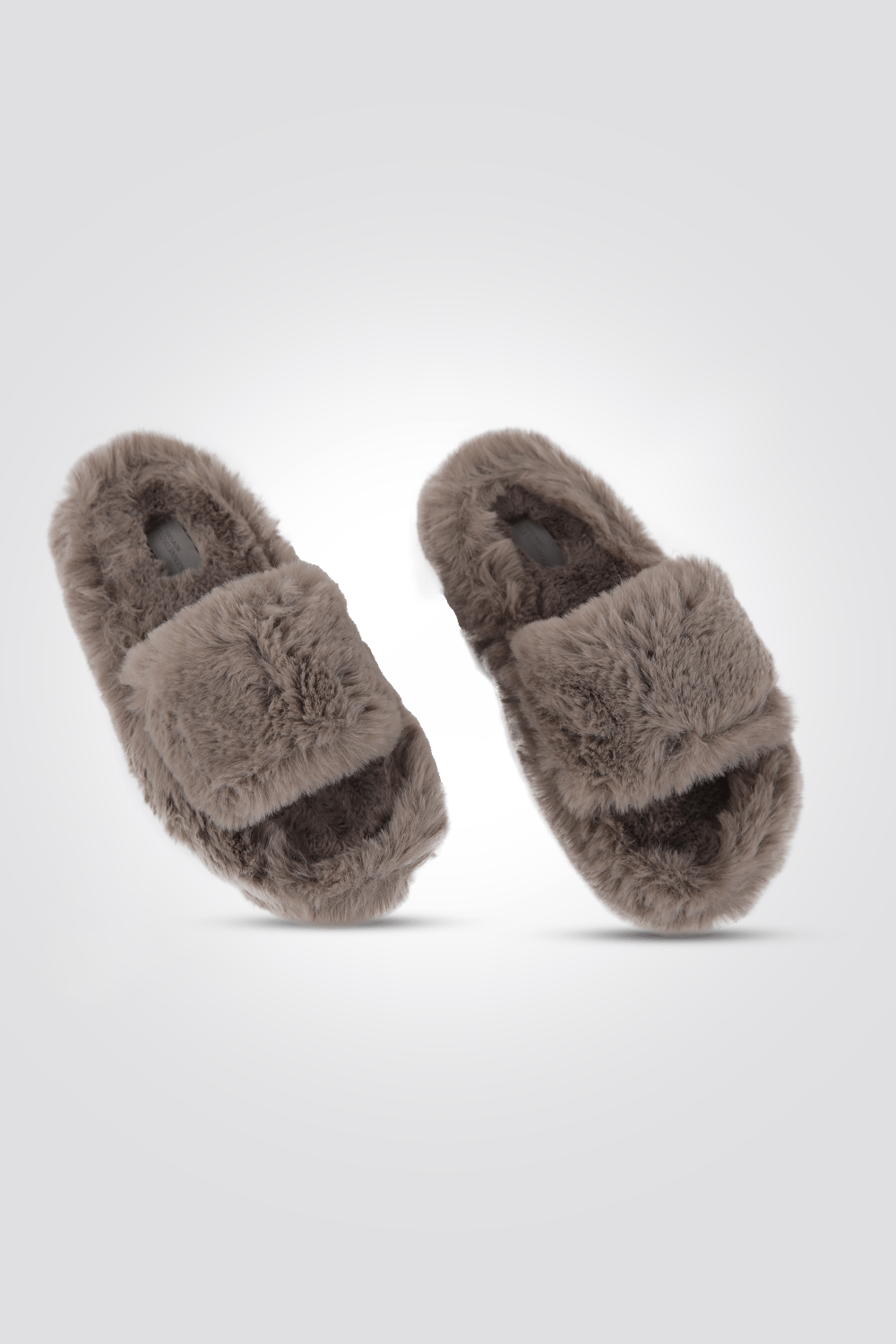 KENNETH COLE - נעלי בית פרוותיות לנשים בצבע אפור - MASHBIR//365