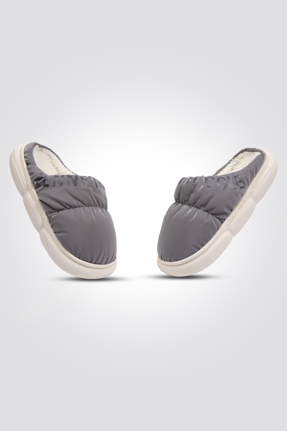 KENNETH COLE - נעלי בית נמוכות לנשים בצבע אפור - MASHBIR//365