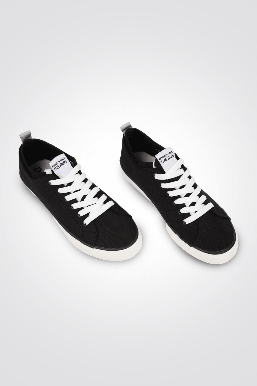 KENNETH COLE - סניקרס לגבר KAM RUNS בצבע שחור - MASHBIR//365