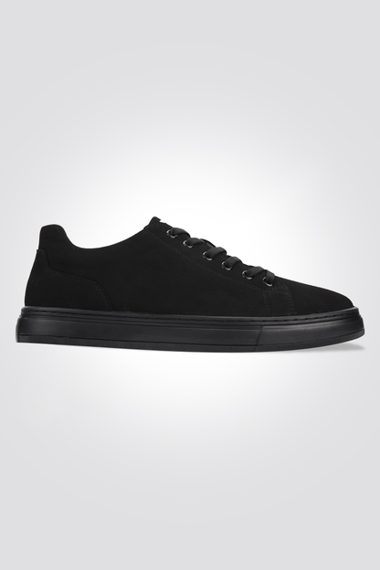 KENNETH COLE - סניקרס נובוק מונו לגברים בצבע שחור - MASHBIR//365