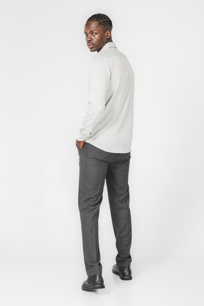 KENNETH COLE - חולצה מכופתרת במבוק ליקרה בצבע אפור - MASHBIR//365